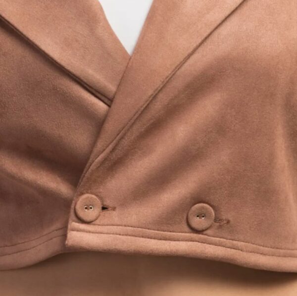 Suede Sophistication: Cropped Leather Elegance for Modern Women - Image 5
